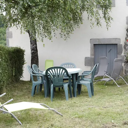 בית נופש Maison Auvergnate 8 Pers Vézac