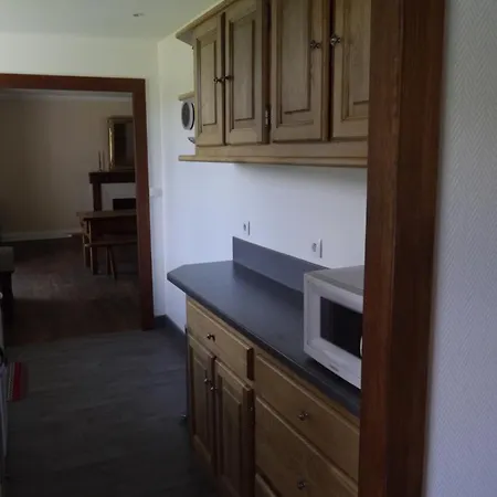 Maison Auvergnate 8 Pers בית נופש *